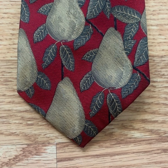 Robert Talbott “Best of Class” Pear Pattern Tie - Picture 5 of 6